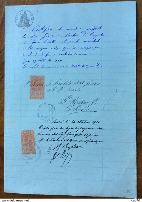 Documenti scolastici con timbri e firme