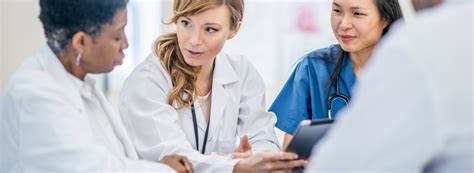 professionisti sanitari stressati
