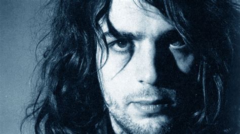Ritratto di Syd Barrett con chitarra