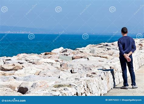 Telemaco che guarda il mare