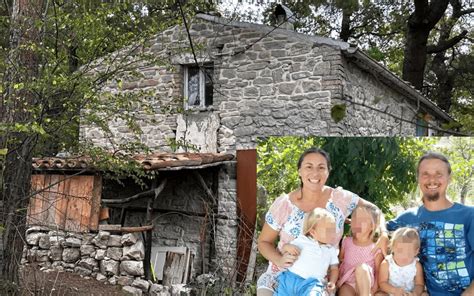 Famiglia che interagisce con un terapista