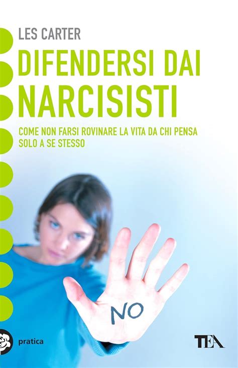 Infografica con i 10 consigli per difendersi dai narcisisti
