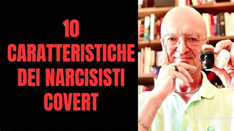 Infografica che confronta le caratteristiche dei narcisisti Overt (es. dominante, esibizionista) e Covert (es. vittimista, insicuro, manipolativo).