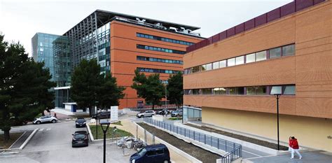 Edificio del Policlinico Riuniti di Foggia