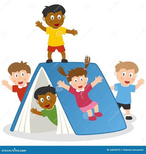 bambini che giocano con libri di fiabe