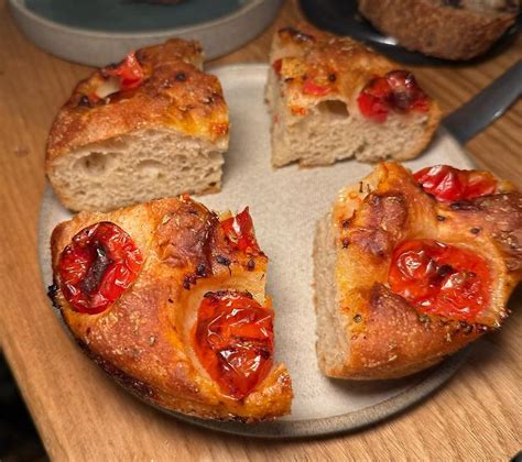 Raffigurazione di idee che si intrecciano