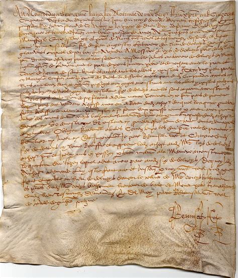 Antiche pergamene con scritte misteriose