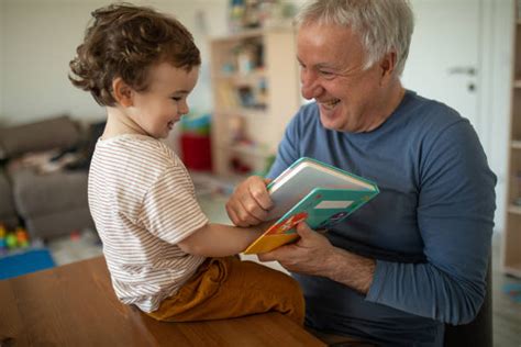bambino che racconta